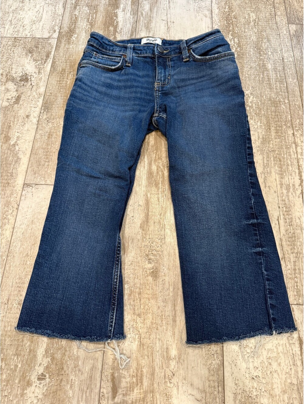 Wrangler Retro 3x30 Mae Wide Leg Flare Jeans Raw Hem